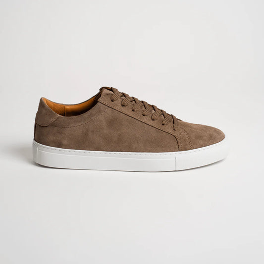 Essential Sneaker - Walnut